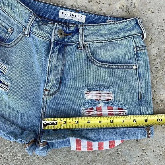 Bullhead High Rise short, Pocket Distress Rolled Hem denim jean. Size 7 - Picture 12 of 13